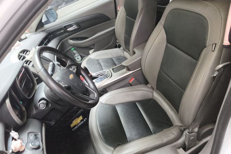 Used Chevrolet Malibu 2014 2.0L Automatic Luxury Edition Left Front Seat
