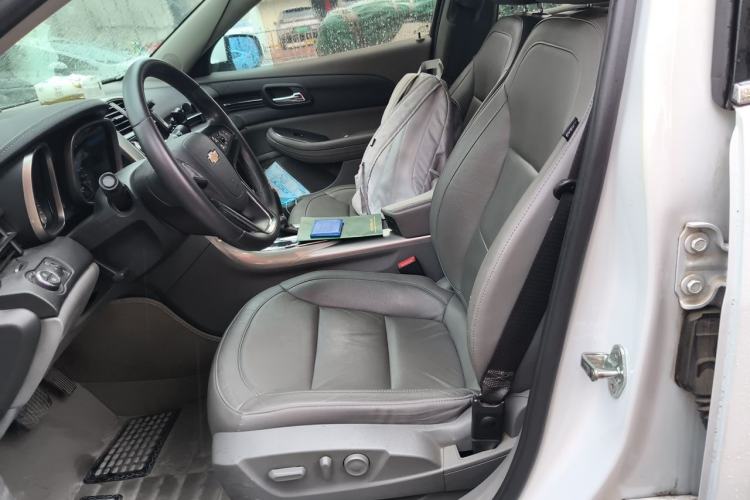 Used Chevrolet Malibu 2014 2.0L Automatic Luxury Edition Left Front Seat