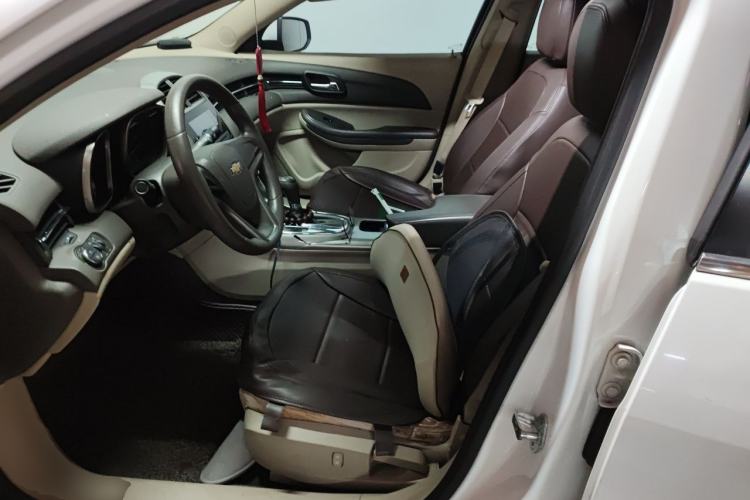 Used Chevrolet Malibu 2014 2.0L Automatic Luxury Edition Left Front Seat