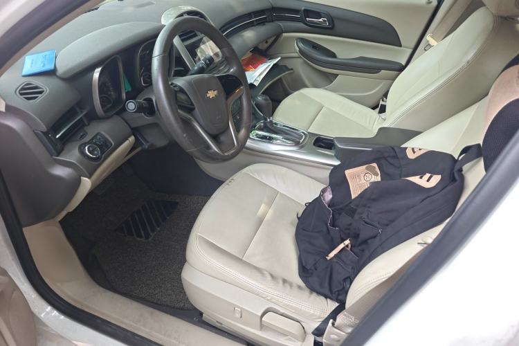 Used Chevrolet Malibu 2014 2.0L Automatic Comfort Edition Left Front Seat