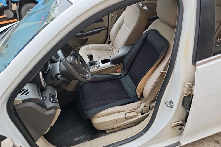 Used Chevrolet Malibu 2014 2.0L Automatic Comfort Edition Left Front Seat