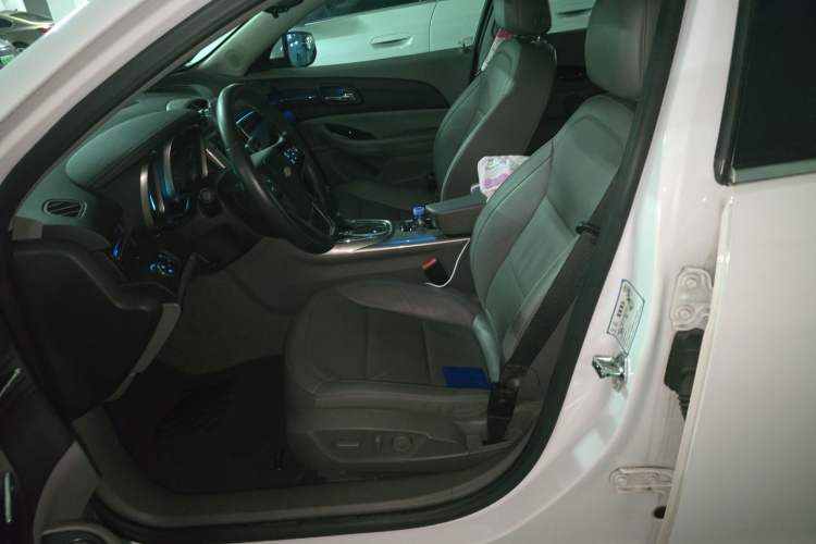 Used Chevrolet Malibu 2014 2.0L Automatic Luxury Edition Left Front Seat