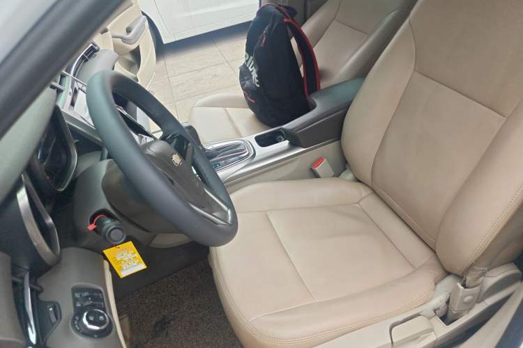 Used Chevrolet Malibu 2014 2.0L Automatic Comfort Edition Left Front Seat