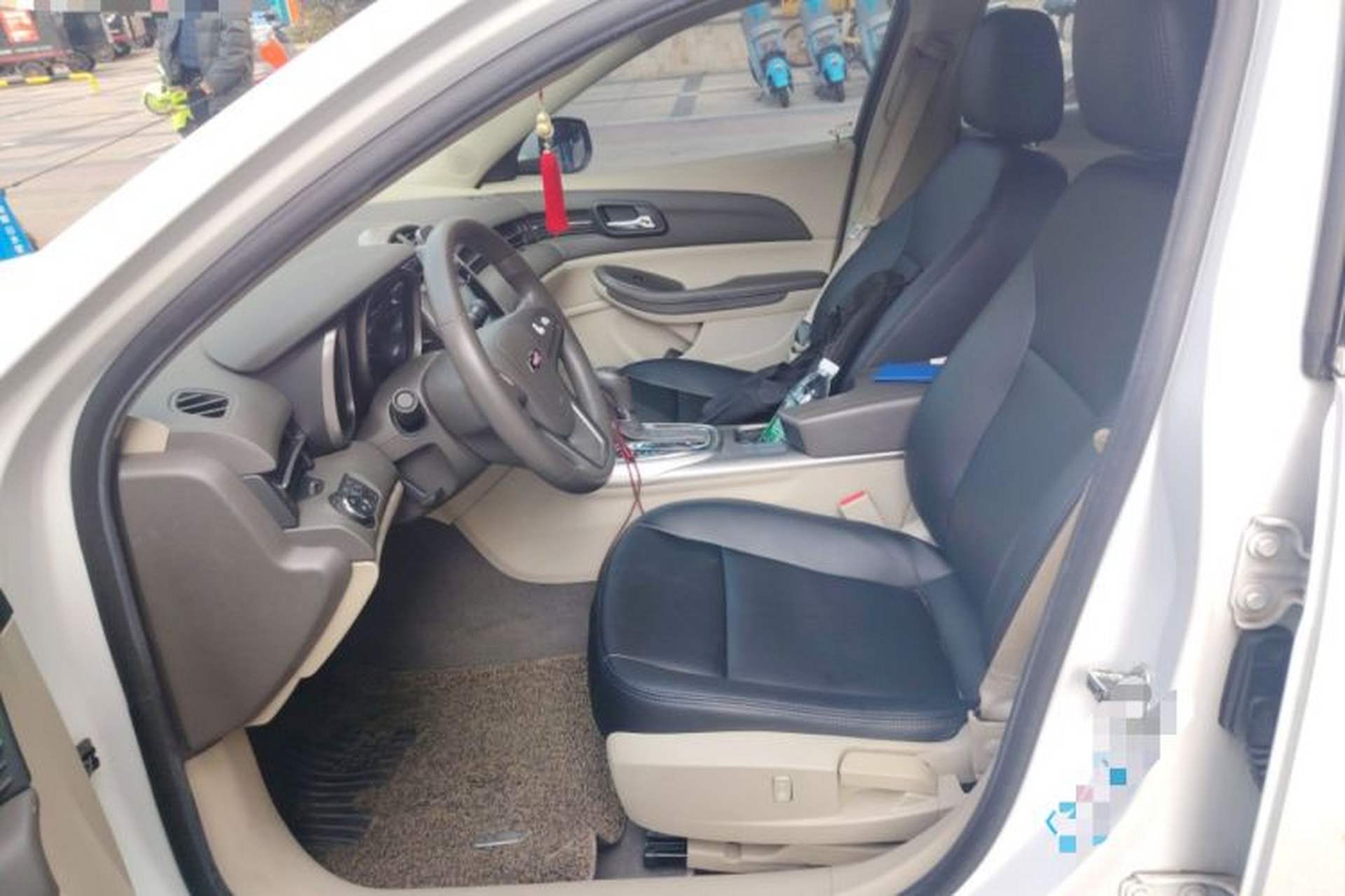Used Chevrolet Malibu 2014 2.0L Automatic Comfort Edition Left Front Seat