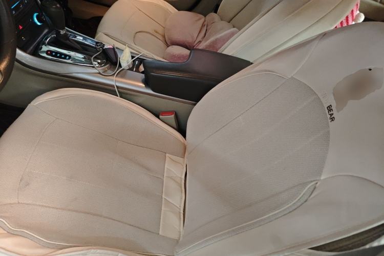 Used Chevrolet Malibu 2014 2.0L Automatic Comfort Edition Left Front Seat
