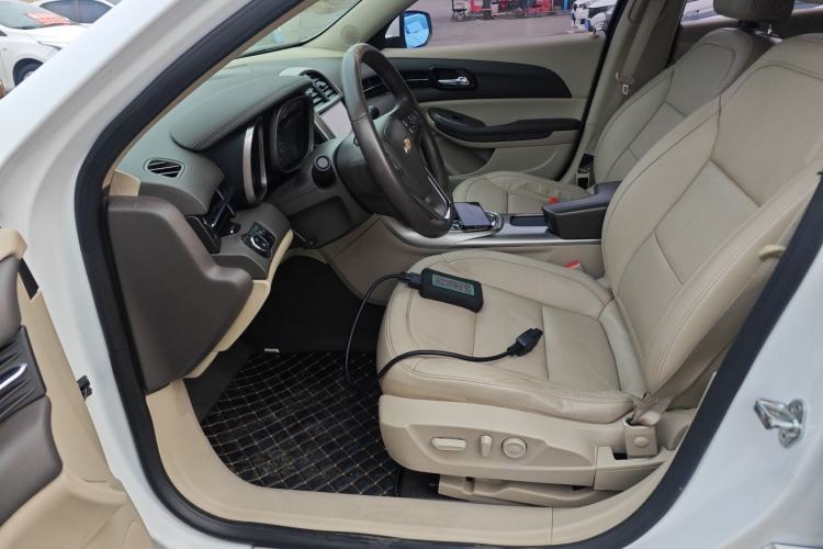 Used Chevrolet Malibu 2014 2.4L Automatic Luxury Edition Left Front Seat