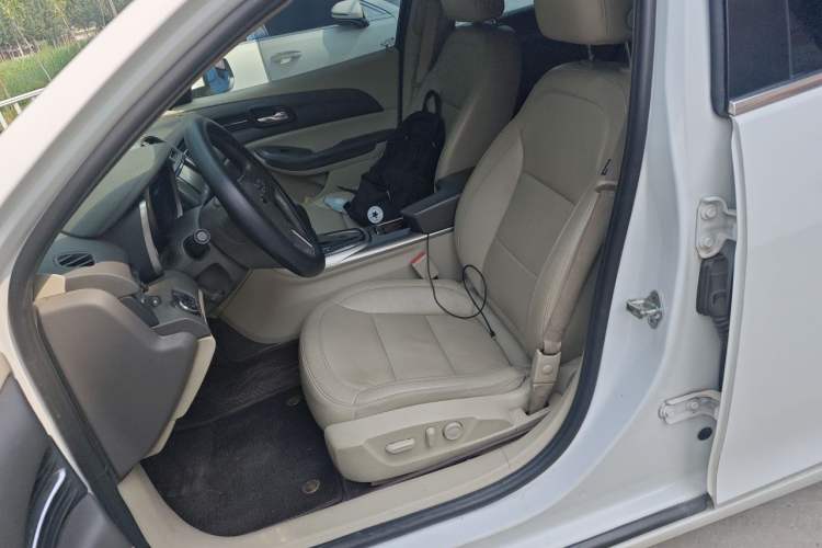 Used Chevrolet Malibu 2014 2.0L Automatic Luxury Edition Left Front Seat