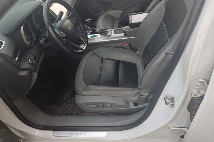 Used Chevrolet Malibu 2014 2.0L Automatic Luxury Edition Left Front Seat