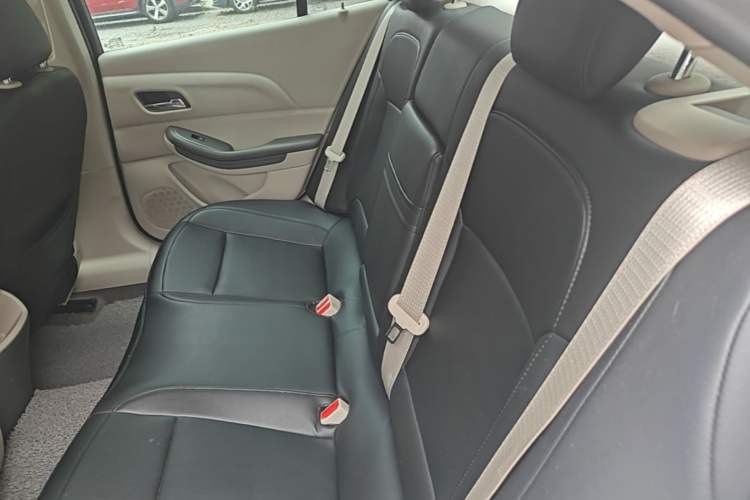 Used Chevrolet Malibu 2014 2.0L Automatic Comfort Edition Left Rear Seat