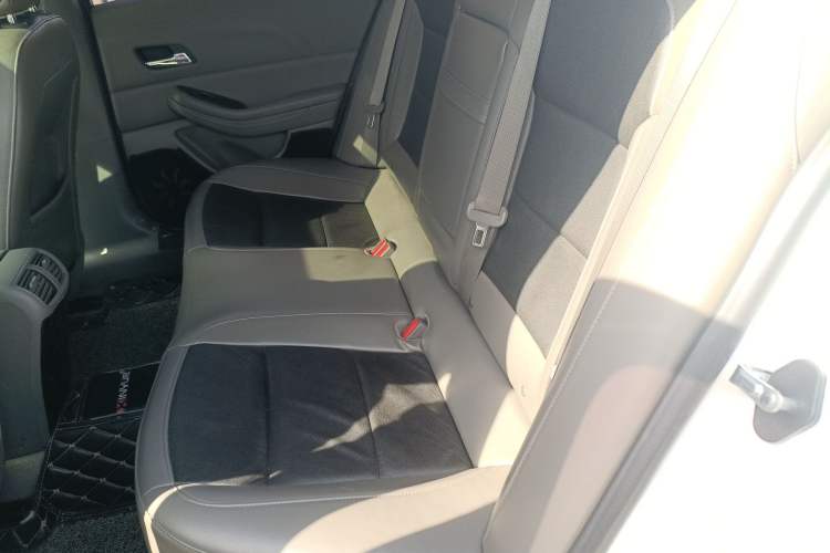 Used Chevrolet Malibu 2014 2.4L Automatic Luxury Edition Left Rear Seat