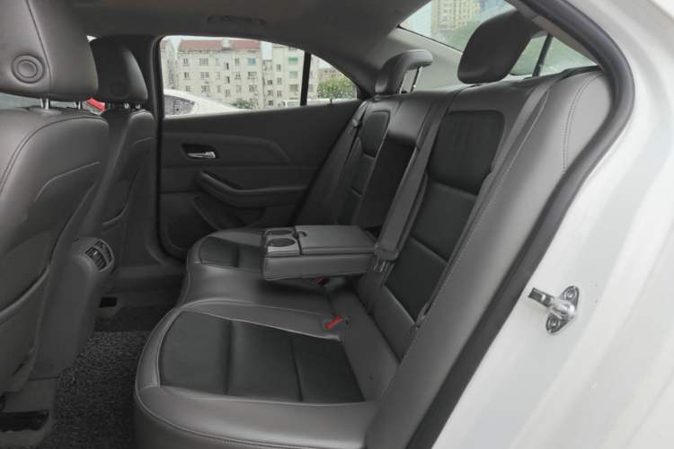 Used Chevrolet Malibu 2014 2.0L Automatic Luxury Edition Left Rear Seat