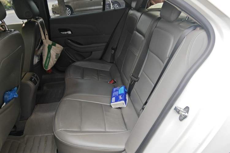 Used Chevrolet Malibu 2014 2.0L Automatic Luxury Edition Left Rear Seat