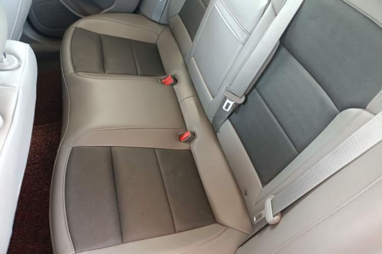 Used Chevrolet Malibu 2014 2.0L Automatic Luxury Edition Left Rear Seat