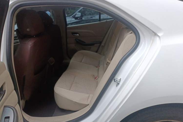 Used Chevrolet Malibu 2014 2.0L Automatic Comfort Edition Left Rear Seat