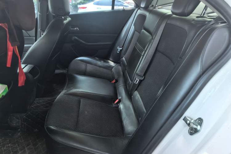 Used Chevrolet Malibu 2014 1.6T Automatic Comfort Edition Left Rear Seat