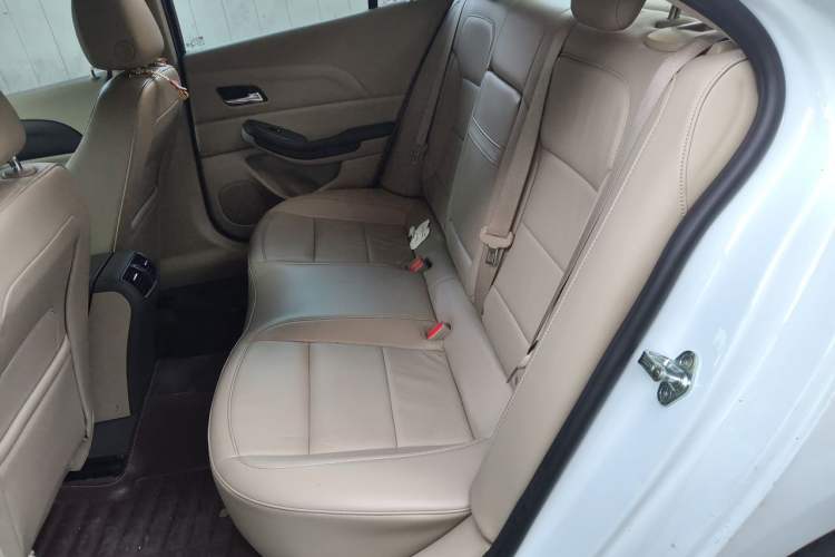 Used Chevrolet Malibu 2014 2.4L Automatic Luxury Edition Left Rear Seat