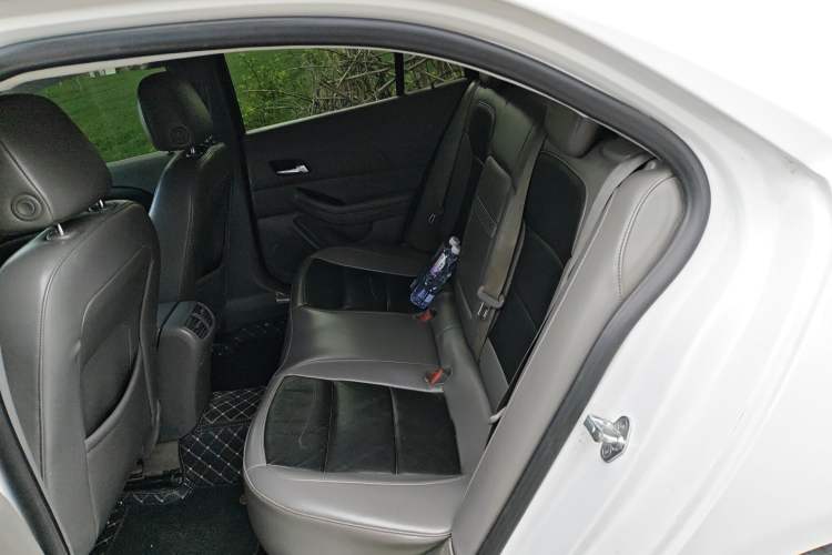 Used Chevrolet Malibu 2014 2.0L Automatic Luxury Edition Left Rear Seat