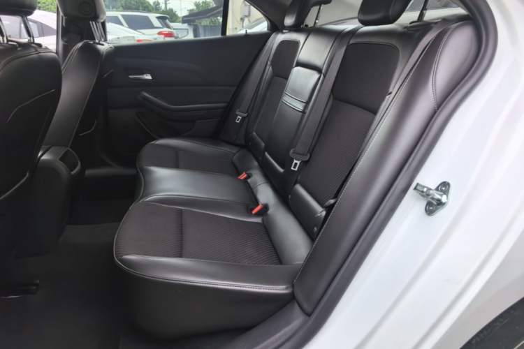 Used Chevrolet Malibu 2014 1.6T Automatic Comfort Edition Left Rear Seat