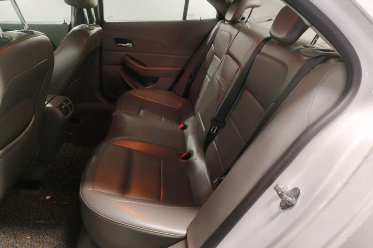 Used Chevrolet Malibu 2014 2.0L Automatic Luxury Edition Left Rear Seat