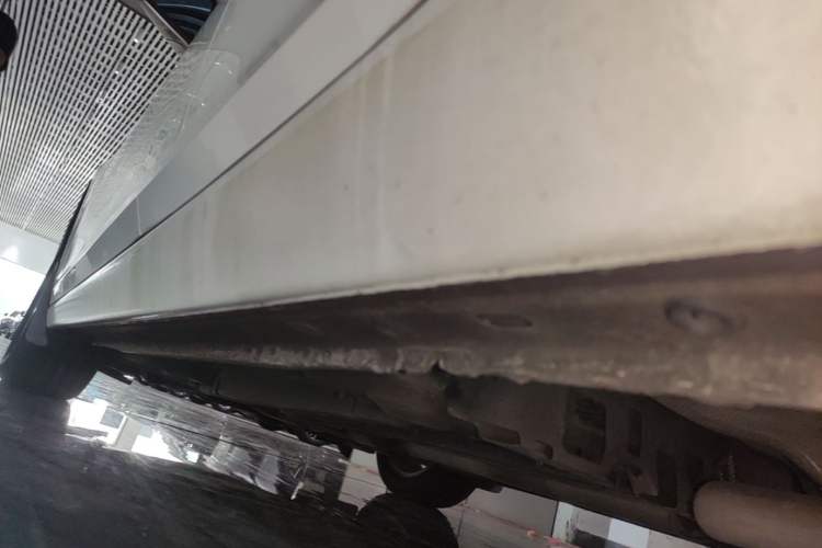 Used Chevrolet Malibu 2014 2.0L Automatic Luxury Edition Left Side Sill