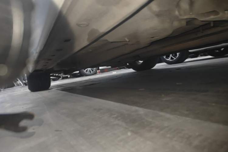 Used Chevrolet Malibu 2014 2.0L Automatic Comfort Edition Left Side Sill