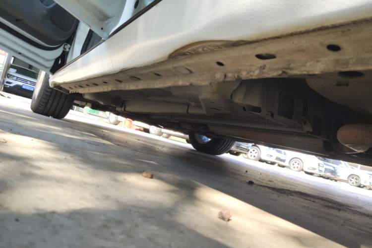 Used Chevrolet Malibu 2014 2.0L Automatic Luxury Edition Left Side Sill