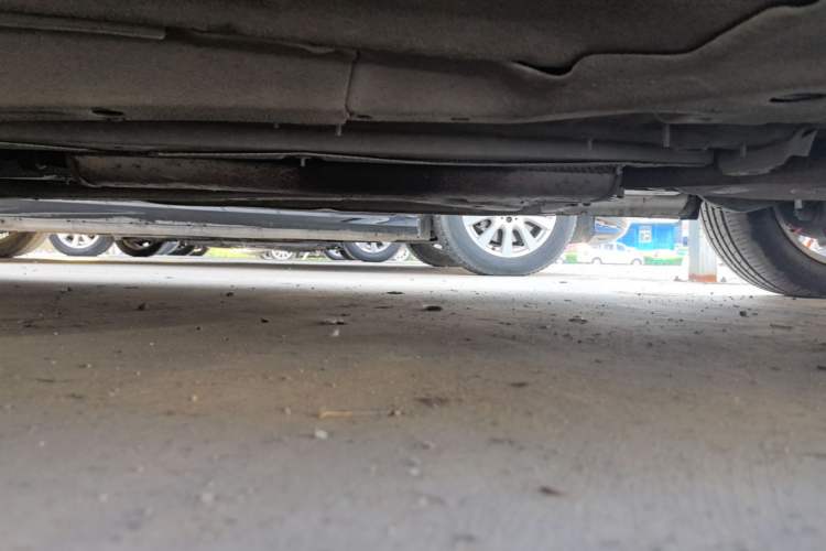 Used Chevrolet Malibu 2014 2.0L Automatic Luxury Edition Left Side Sill