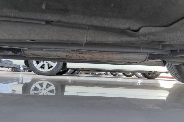Used Chevrolet Malibu 2014 2.0L Automatic Luxury Edition Left Side Sill