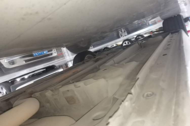 Used Chevrolet Malibu 2014 2.0L Automatic Luxury Edition Left Side Sill