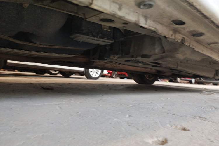 Used Chevrolet Malibu 2014 2.0L Automatic Luxury Edition Left Side Sill