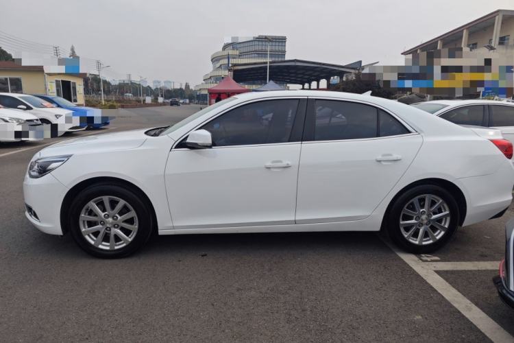 Used Chevrolet Malibu 2014 2.4L Automatic Luxury Edition Left Side