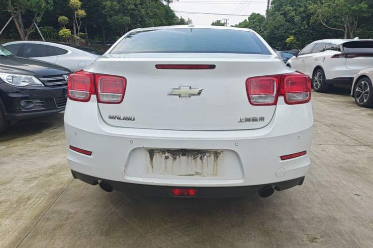 Used Chevrolet Malibu 2014 2.4L Automatic Luxury Edition Rear