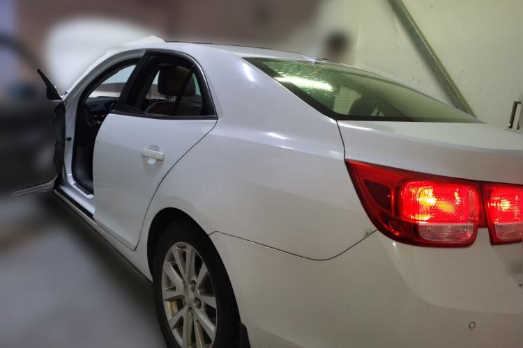 Used Chevrolet Malibu 2014 2.0L Automatic Luxury Edition Rear Left 45 Deg