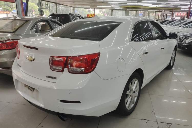 Used Chevrolet Malibu 2014 2.0L Automatic Luxury Edition Rear Right 45 Deg