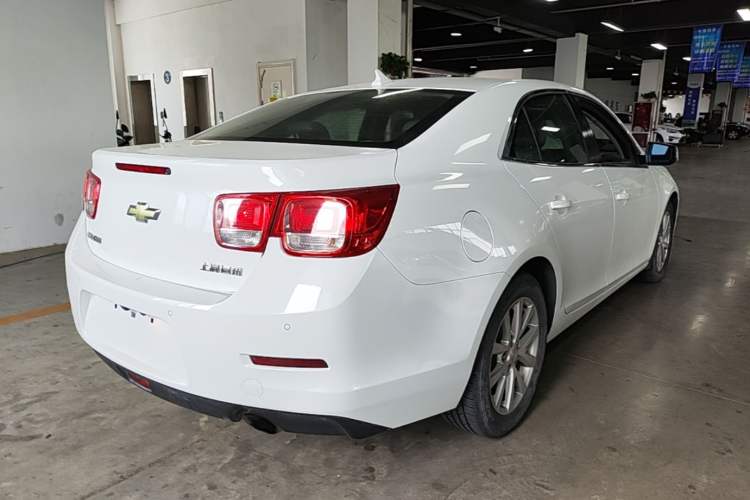 Used Chevrolet Malibu 2014 2.0L Automatic Luxury Edition Rear Right 45 Deg
