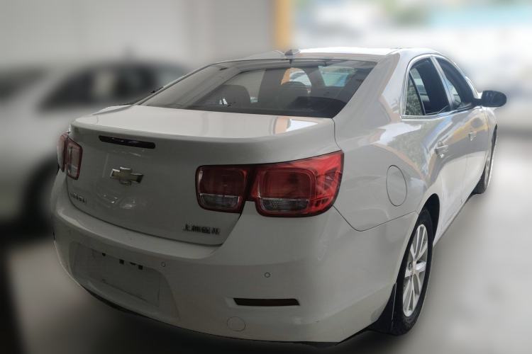 Used Chevrolet Malibu 2014 2.4L Automatic Luxury Edition Rear Right 45 Deg