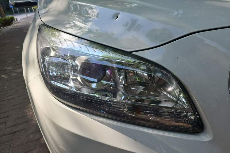 Used Chevrolet Malibu 2014 2.0L Automatic Comfort Edition Right Front Headlight
