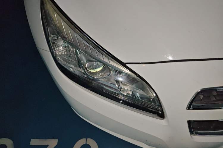 Used Chevrolet Malibu 2014 2.0L Automatic Comfort Edition Right Front Headlight