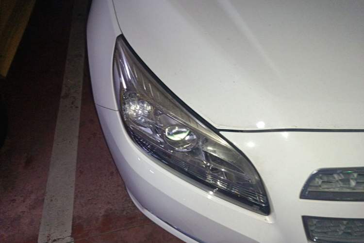 Used Chevrolet Malibu 2014 2.0L Automatic Comfort Edition Right Front Headlight