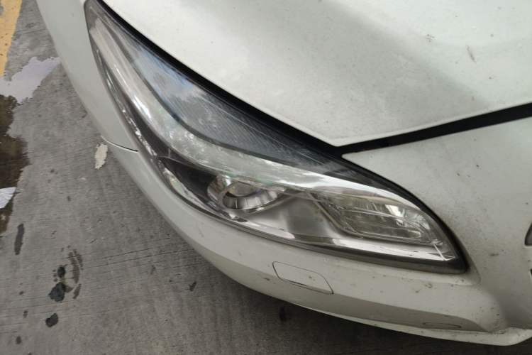 Used Chevrolet Malibu 2014 2.0L Automatic Luxury Edition Right Front Headlight