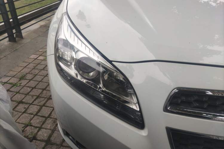 Used Chevrolet Malibu 2014 1.6T Automatic Comfort Edition Right Front Headlight