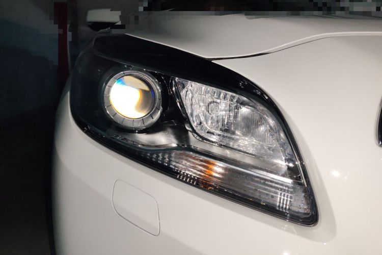 Used Chevrolet Malibu 2014 2.0L Automatic Luxury Edition Right Front Headlight