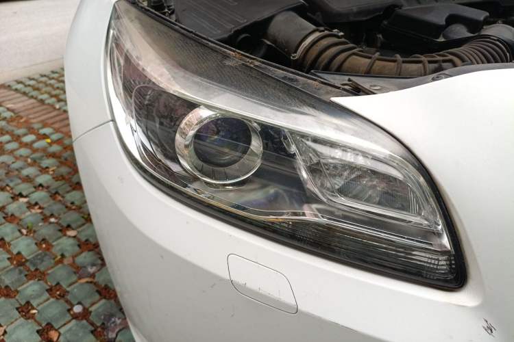 Used Chevrolet Malibu 2014 2.0L Automatic Luxury Edition Right Front Headlight