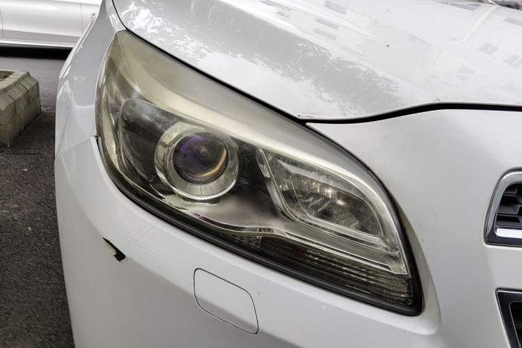 Used Chevrolet Malibu 2014 2.0L Automatic Luxury Edition Right Front Headlight