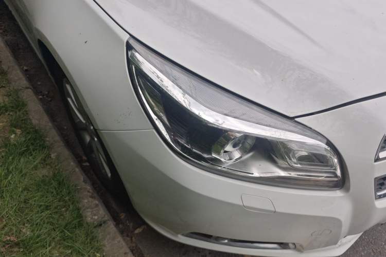Used Chevrolet Malibu 2014 2.0L Automatic Luxury Edition Right Front Headlight