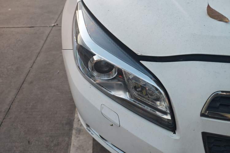 Used Chevrolet Malibu 2014 2.0L Automatic Luxury Edition Right Front Headlight
