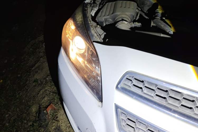 Used Chevrolet Malibu 2014 1.6T Automatic Comfort Edition Right Front Headlight