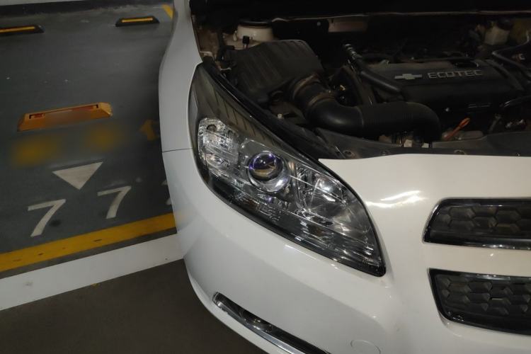 Used Chevrolet Malibu 2014 1.6T Automatic Comfort Edition Right Front Headlight