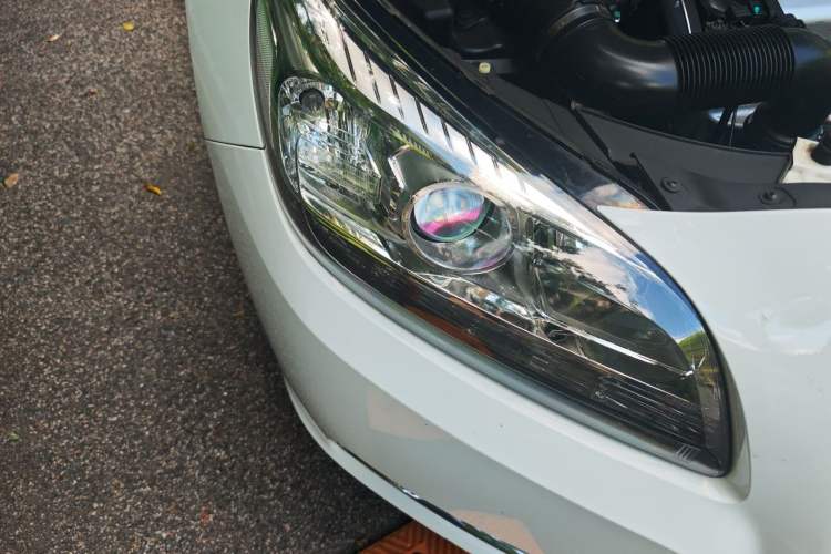 Used Chevrolet Malibu 2014 1.6T Automatic Comfort Edition Right Front Headlight