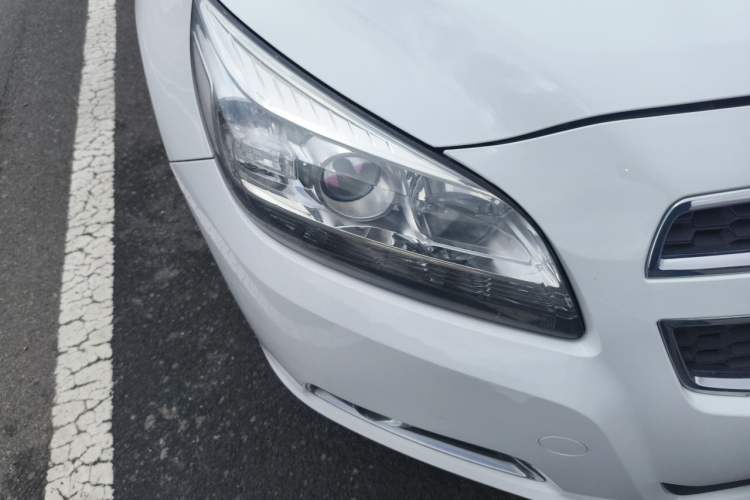 Used Chevrolet Malibu 2014 1.6T Automatic Comfort Edition Right Front Headlight